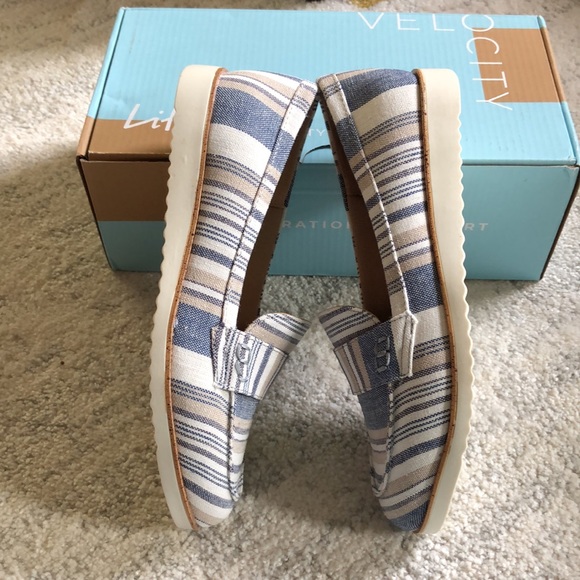 NWB LifeStride Zee Loafers - Picture 6 of 9